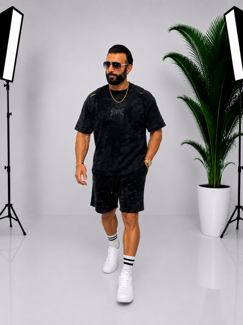 Set bărbătesc negru – Tricou și pantaloni scurți cu design modern