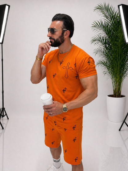 🧡 Set bărbați tricou + pantaloni scurți – stil modern cu imprimeu cruce