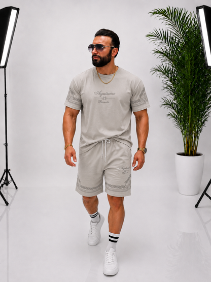 Set bărbătesc din 95% bumbac și 5% lycra, cu imprimeu în față și pe spate