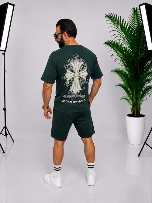 Set sport bărbătesc Made by Gotti verde închis – Tricou și pantaloni scurți din bumbac cu imprimeu premium