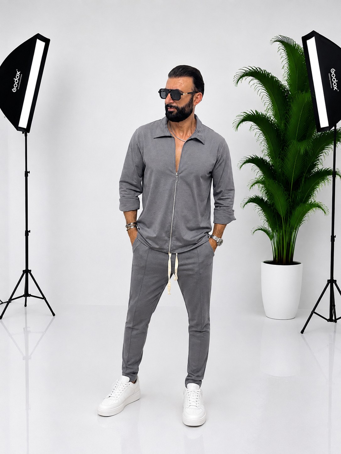 SET BĂRBĂTESC GRI CU FERMOAR INTEGRAL – MODERN, SPORT-ELEGANT ȘI CONFORTABIL