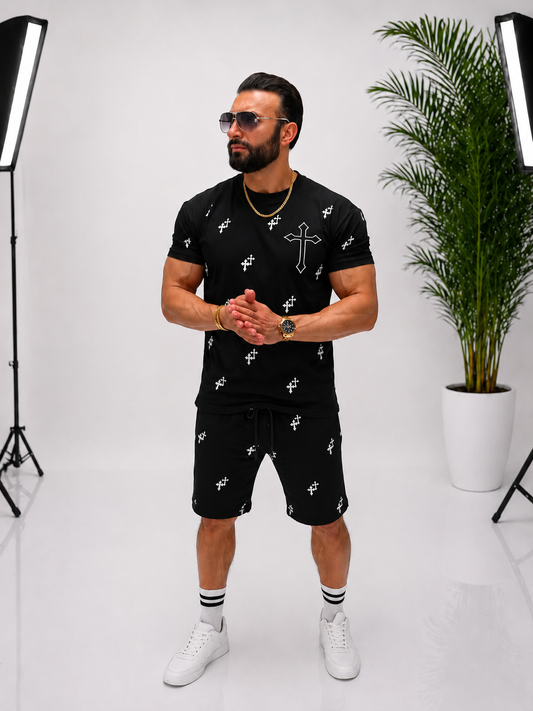 Set bărbătesc din 100% bumbac, tricou cuCRUCE  imprimeu frontal și pantaloni scurți